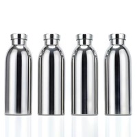 Bouteille d'eau de sport à double paroi de 17oz en acier inoxydable pour cyclistes coureurs randonneurs plage camping