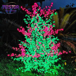 Décoration lumineuse LED en forme d'arbre avec filigrane RGB pour les expositions de fêtes en extérieur - Product Image 2