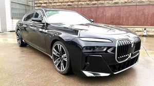 Per <span class=keywords><strong>BMW</strong></span> F02 F01 aggiornamento a 2024 G70 Body Kit aggiornamento faro modificato luce di arresto Set completo LCI pieno paraurti - Product Image 3