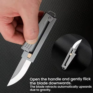 Navaja de Bolsillo Mini Personalizable, Navaja de Gravedad con Hoja de Acero D2 y Mango de Aleación de Aluminio, para Caza y Defensa Personal - Product Image 5