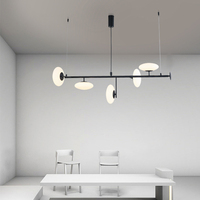 Décoration intérieure lamelles de plafond haute baie noir et blanc moderne personnalisé linéaire Led pendentif éclairage lustre
