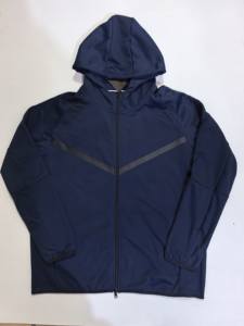 Jaket Hoodie Pria Biru Dongker Resleting Penuh - Windbreaker Atletik Berkinerja Tinggi dengan Garis Reflektif Bentuk V, Lengan Raglan, 100% Poliester - Product Image 1