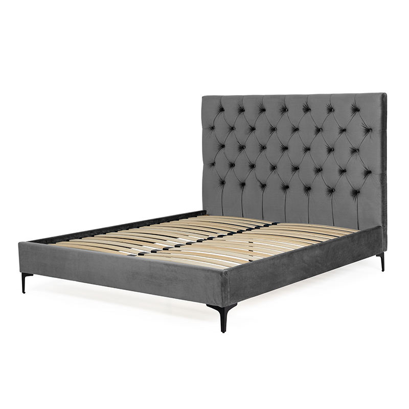 สีเทาเข้ม