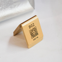 BECORA Présentoir de table double face en laiton, style moderne et épuré, avec panneau de réservation pour Hôtels, Restaurants, Mariages, Cafés
