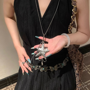 Collier multi-couches Starlight pour femmes, collier en métal irrégulier, art - Product Image 5