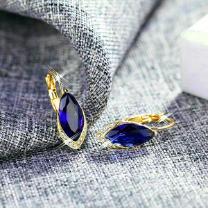Eleganti Orecchini a Clip a Forma di Marquise per Donne, Orecchini Chic alla Moda per Uso Quotidiano - Product Image 4