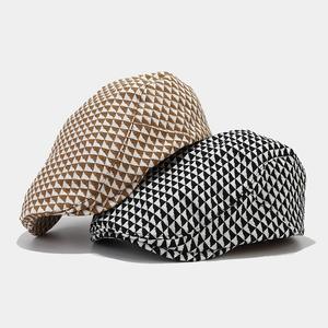 Casquette plate rétro à carreaux noirs et blancs de style britannique pour hommes et femmes, tendance, vente en gros - Product Image 3