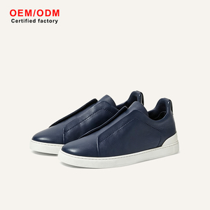 Chaussures en cuir minimalistes personnalisées OEM pour hommes – Confortables pour le voyage et la marche, élégantes mocassins à enfiler, idéales pour le bureau et les occasions décontractées - Product Image 1