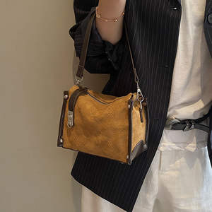 Nouveau sac bandoulière décontracté en cuir PU et daim pour femme 2026 - Product Image 6