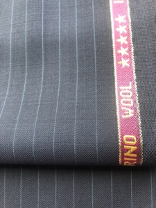 イタリア英国イングランドメリノプレミアムカスタムストライプウールポリスーツ生地 - Product Image 2