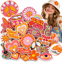 Patch brodé rétro hippie groovy en gros, motif signe de la paix, fleur, papillon, cœur, mignon, thermocollant ou à coudre