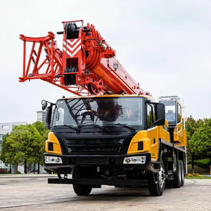 מחיר מפעל, עגורן משאית עוצמתי ויעיל 25 טון STC250C5-8, ציוד הרמה 6x4 LHD, גובה הרמה 51 מטר - Product Image 1