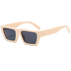 Gafas de Sol Retro para Mujer 2026, Protección UV400, Lentes Polarizadas Cuadradas Anti-Reflejantes, Montura Transparente/Verde, Estilo PC Y2K Futurista - Product Image 3