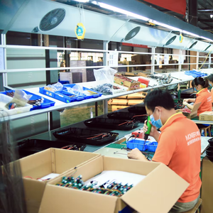 Chauffe-eau électrique à brancher avec installation facile, adapté à la <span class=keywords><strong>location</strong></span>, utilisation domestique, hôtel, affichage LED, 220V, 3000-3999W - Product Image 3