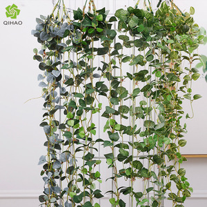 QIHAO - Planta Artificial Colgante de 60 cm de Altura, Hojas de Simulación, Decoración de Interiores para el Hogar, Flor de Seda para Colgar en la Pared - Product Image 1