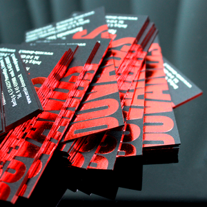 <span class=keywords><strong>Carte</strong></span> <span class=keywords><strong>de</strong></span> visite recyclable bon marché personnalisée en relief LOGO lettre imprimée rouge feuille d'or bordure rectangle <span class=keywords><strong>carte</strong></span> <span class=keywords><strong>de</strong></span> <span class=keywords><strong>voeux</strong></span> <span class=keywords><strong>de</strong></span> service - Product Image 6