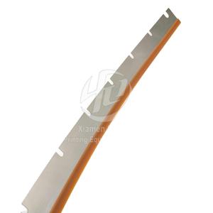 Lama 41.010.180 per macchine da stampa SM102 in poliuretano SM102 pezzi di ricambio 1090x60x0,5mm - Product Image 1