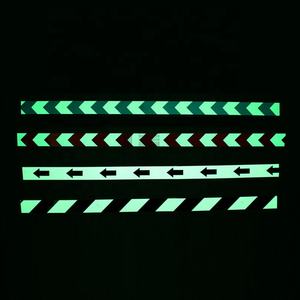 अंधेरे स्टिकर अनुकूलित लोगो प्रकाश संकेत फिल्म टेप आपातकालीन सुरक्षा चिह्नित पालतू एक्रिलिक पीवीसी सामग्री - Product Image 1