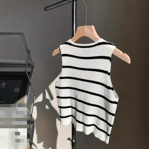Top en tricot <span class=keywords><strong>rayé</strong></span> sans manches pour femmes, style européen <span class=keywords><strong>et</strong></span> américain, <span class=keywords><strong>noir</strong></span> <span class=keywords><strong>et</strong></span> <span class=keywords><strong>blanc</strong></span>, <span class=keywords><strong>gilet</strong></span> d'été - Product Image 3