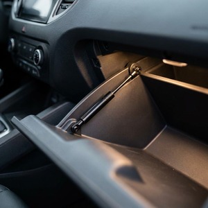 Fabricant OEM de vérins à gaz, course et force personnalisées 20N-2500N, certifié ISO, fourniture directe usine - Product Image 1