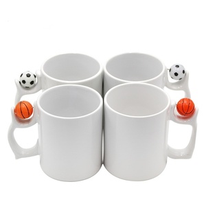 Mug à café en céramique <span class=keywords><strong>personnalisable</strong></span> avec motif par sublimation, avec poignée de football ou de basket-ball, vente en gros - Product Image 6