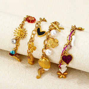 Bracciale a catena spessa a forma di O, in acciaio inossidabile placcato oro con ciondoli a forma di farfalla, fiore, cuore e pesce, <span class=keywords><strong>gioielli</strong></span> alla moda - Product Image 1