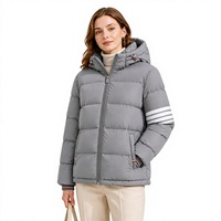 Veste matelassée à capuche pour femme OEM ODM, 90% duvet de canard blanc, garnissage 150g, coupe-vent isolant style preppy, vente en gros UE
