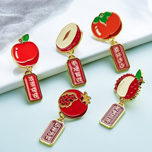 Distintivo in metallo personalizzabile con <span class=keywords><strong>smalto</strong></span> morbido <span class=keywords><strong>arancione</strong></span> per spilla da bavero, con design stampato UV oro e incisione per personalizzazione - Product Image 3