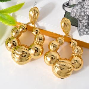 Zeadear Nuevos Aretes de Aro Clásicos de Moda Chapados en Oro de 14k para Mujer - Product Image 1