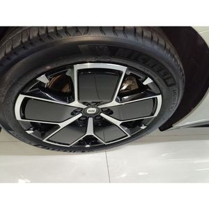 Auto Usado Guazi 2024 Xiaomi SU7, Venta Relámpago, Vehículo Eléctrico, Sedán Automático con Volante a la Izquierda, Alto Rendimiento para el Desplazamiento Diario, 5 Asientos - Product Image 4