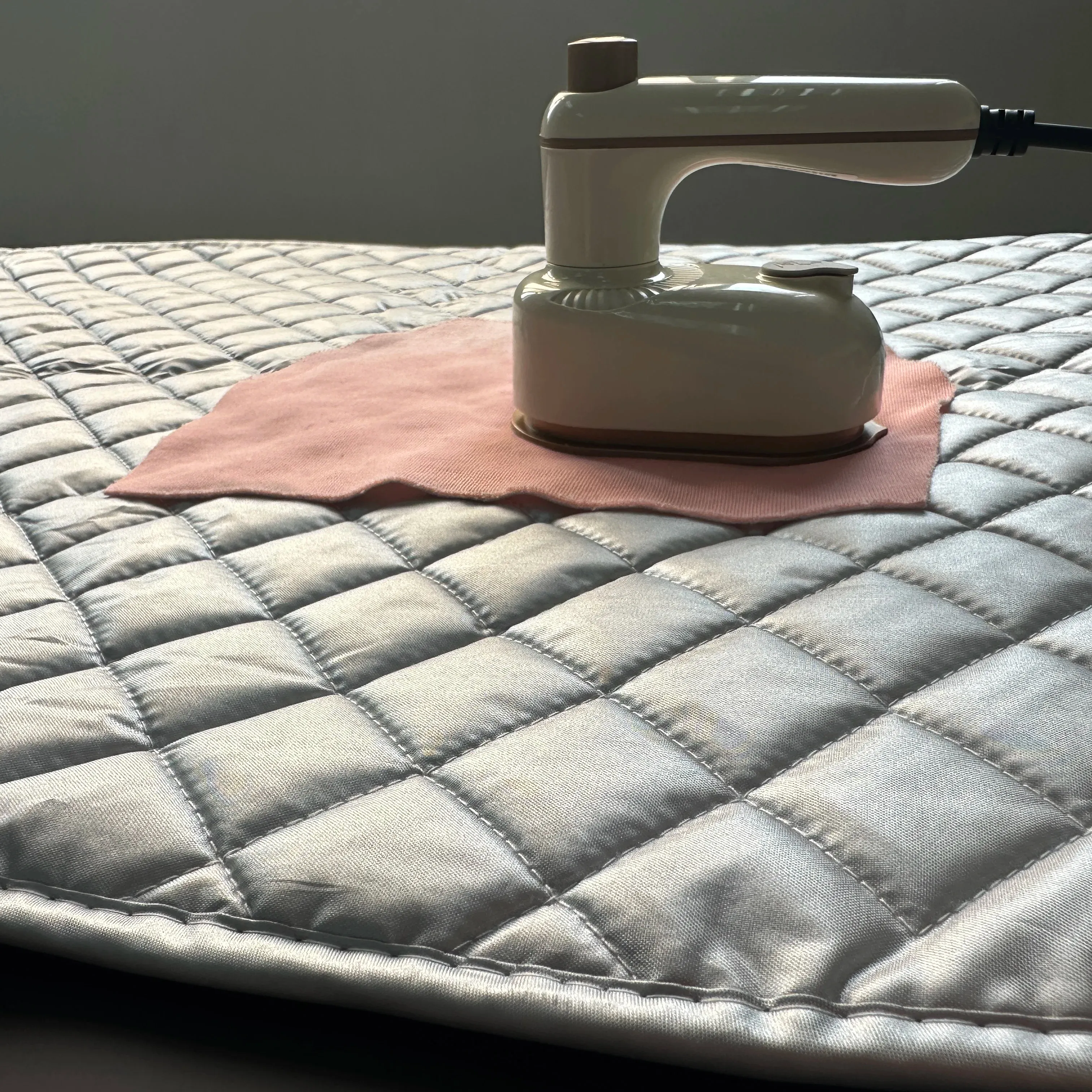 Bàn Quilting may chịu nhiệt ép Ủi chăn bàn ủi