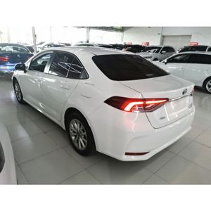 Guazi 2021 Toyota <span class=keywords><strong>Corolla</strong></span> Sedán de 5 Plazas Híbrido Ecológico Listo para Enviar Automático LHD para Propietarios de Sedanes Híbridos Eficientes - Product Image 3