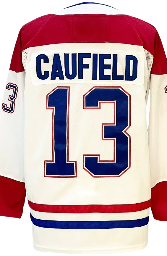 13 คาฟิลด์ ไวท์