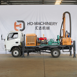 Máquina Perforadora de Pozos de Agua de 300m a <span class=keywords><strong>Precio</strong></span> de Fábrica |   Plataforma de Perforación Montada en Camión de Alto Rendimiento en Venta - Product Image 1