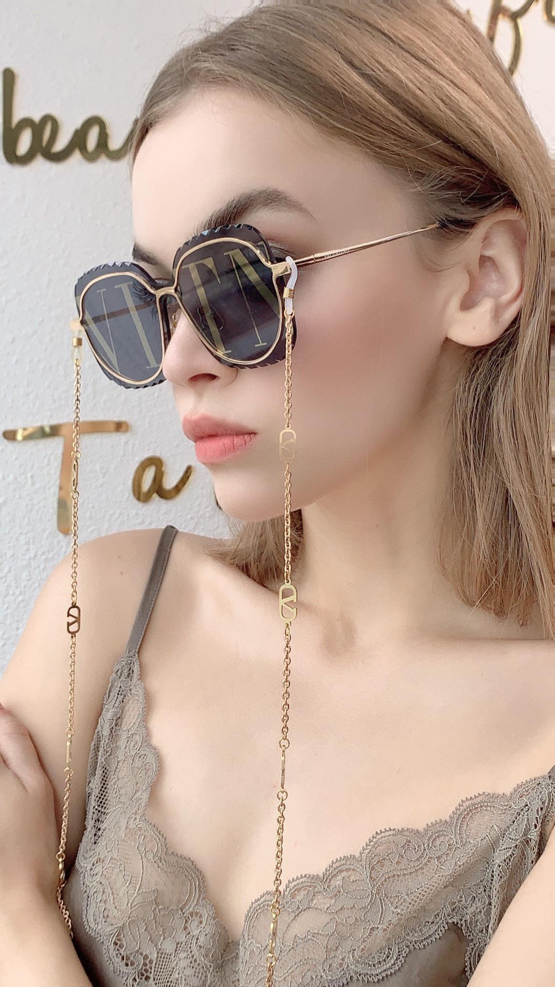 Sunglasses Female tide 2023 New Summer Korean Fashion All-match Driving Decorative Sunglasses