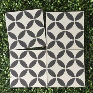 Carrelage torsadé de haute qualité, éléments en bois massif 6.1 - Product Image 4