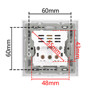 Prise murale UBARO série M 82 mm norme européenne USB-A 1 prise 16A 250V panneau en verre trempé Schuko anti-effraction IP20
