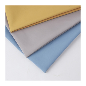 Yumuşak dokunmatik Jiangsu tekstil % 100% polyester kumaş en ucuz dokuma kumaş 75D240 bahar ipek kumaş