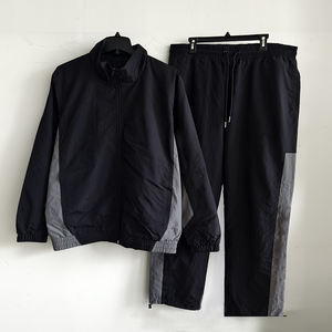Chándales deportivos baratos de China para <span class=keywords><strong>hombre</strong></span> 2025, conjunto de chaqueta cortavientos de nailon de lujo con bordado personalizado para <span class=keywords><strong>hombre</strong></span> - Product Image 1