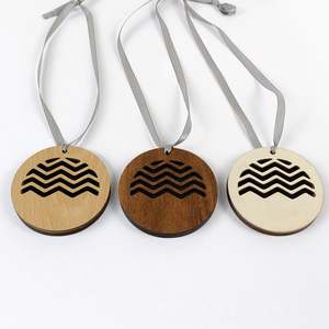 Nouvelle pièce suspendue en bois haut de gamme, esthétique raffinée, ajourée, circulaire, pour aromathérapie chambre et voiture - Product Image 2