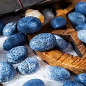 Piedras de Coral Azul Natural Pulimentadas, Cristales para Sanación Energética, Seguras para Halloween/Navidad/Año Nuevo - Product Image 2