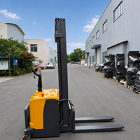 Gerbeur électrique compact autoporteur de haute qualité 1000 kg 1500 kg 2000 kg pour la manutention des matériaux