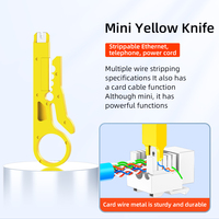 Kit d'outils réseau avec pince à sertir RJ45, dénudeur de fils, testeur de câbles et jeu de tournevis pour l'installation Ethernet FTTH et télécom