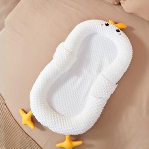 Nid de sommeil pour bébé en peluche en forme d'ours mignon, respirant et doux, anti-retournement, lit de sommeil pour nourrisson - Product Image 3
