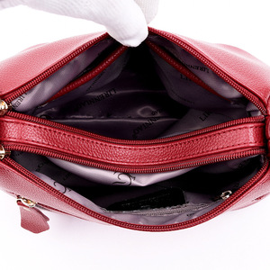 Bolsos de Mano de Cuero PU de Marca al por Mayor para Mujer, Bolsos de Hombro de Diseño de Moda para Dama - Product Image 4