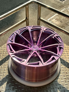 Ruedas forjadas personalizadas Borui, llantas Boru de 20 y 22 pulgadas, ruedas de aleación púrpura cepilladas galvanizadas de varios radios cóncavos profundos para BMW Audi - Product Image 4