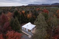Cabane préfabriquée modulaire scandinave avec collaboration architecturale, villa modulaire éco-responsable avec solutions architecturales