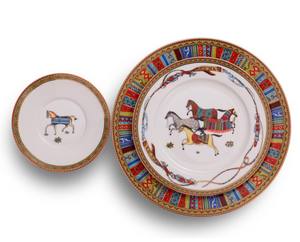 Juego de Platos y Tazas de Porcelana Fina de 4 Piezas, Diseño Retro Clásico Personalizado, Plato de Esmalte de Porcelana con Compartimentos - Product Image 5