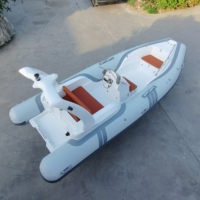 Ponton rigide de luxe sur mesure Jet Boat Ce yacht à rames pêche en côtes Kayak à moteur en fibre de verre avec bateau de vitesse gonflable