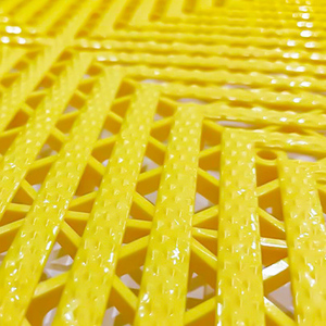 Dalles de sol de garage intérieures modernes amovibles et emboîtables pour lavage de voitures, système de revêtement de sol en plastique antidérapant et résistant à l'eau - Product Image 5